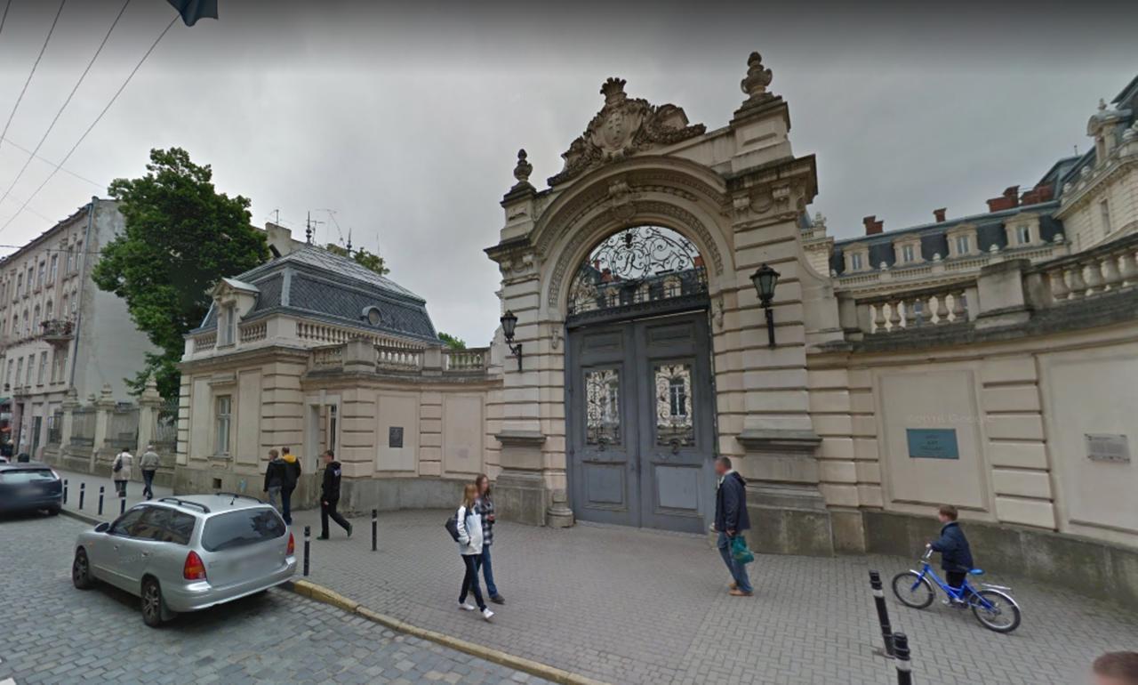 Студия С Дизайнерским Ремонтом Lviv Kültér fotó